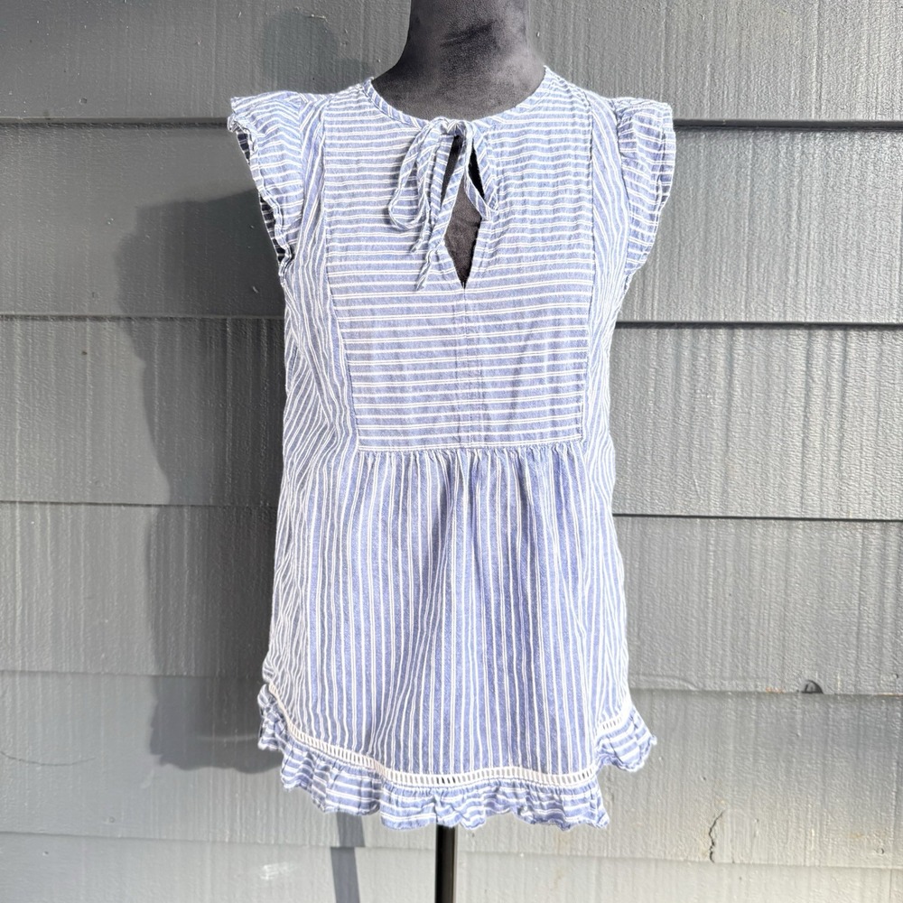 Women's Small Blue And White Striped Short Flutter‎ Sleeves With Front Tie!